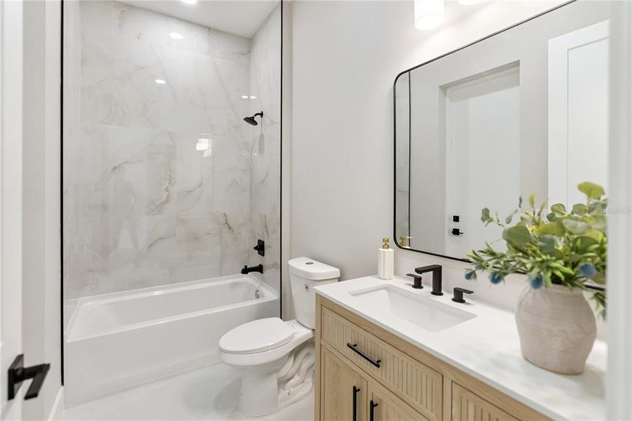 Furnished interior view inside a new home in , Port Charlotte (Image 39).