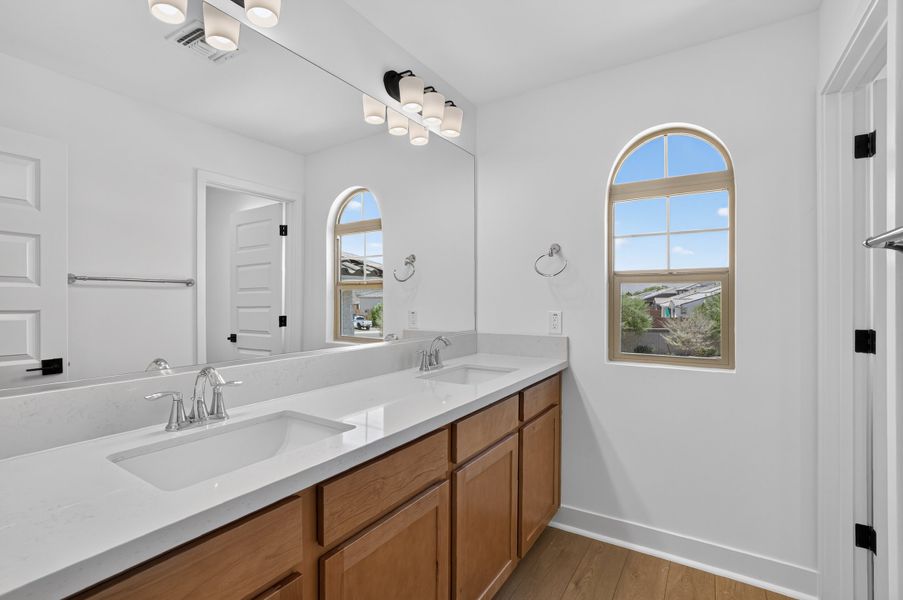 Furnished interior view inside a new home in Allen Ranches, Litchfield Park (Image 14).