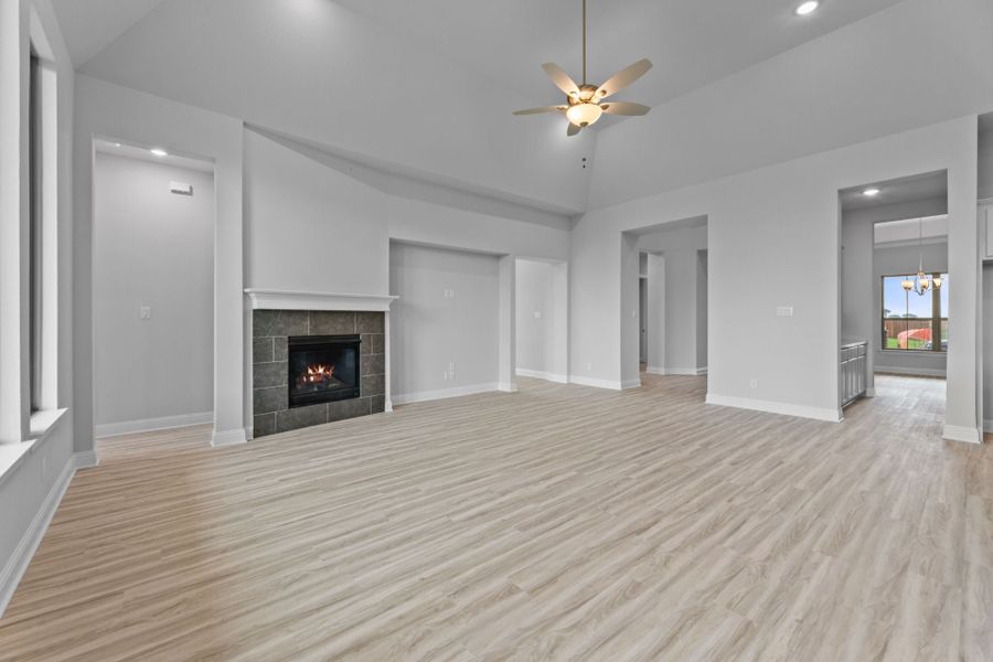 New Home in Waxahachie, TX. - Slide 23 New Home in Waxahachie, TX. - Slide 23