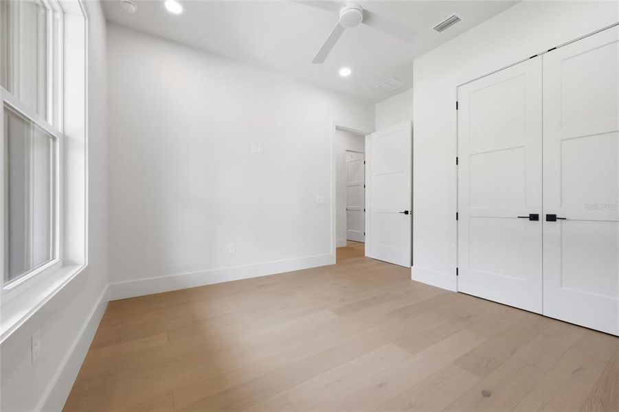 Spacious, unfurnished interior of a new home in , Newberry (Image 37).