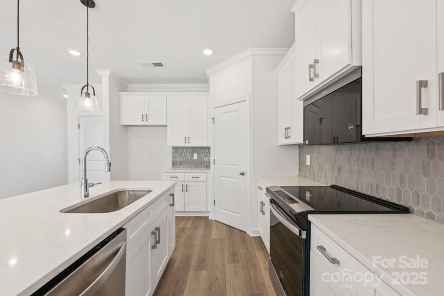 Photo is not of the actual home, but is an inspirational photo of builder’s model home and may depict options, furnishings, and/or decorator features that are not includedof the actual home, but is an inspirational photo of builder’s model home and may depict options, furnishings, and/or decorator features that are not included Photo is not of the actual home, but is an inspirational photo of builder’s model home and may depict options, furnishings, and/or decorator features that are not includedof the actual home, but is an inspirational photo of builder’s model home and may depict options, furnishings, and/or decorator features that are not included