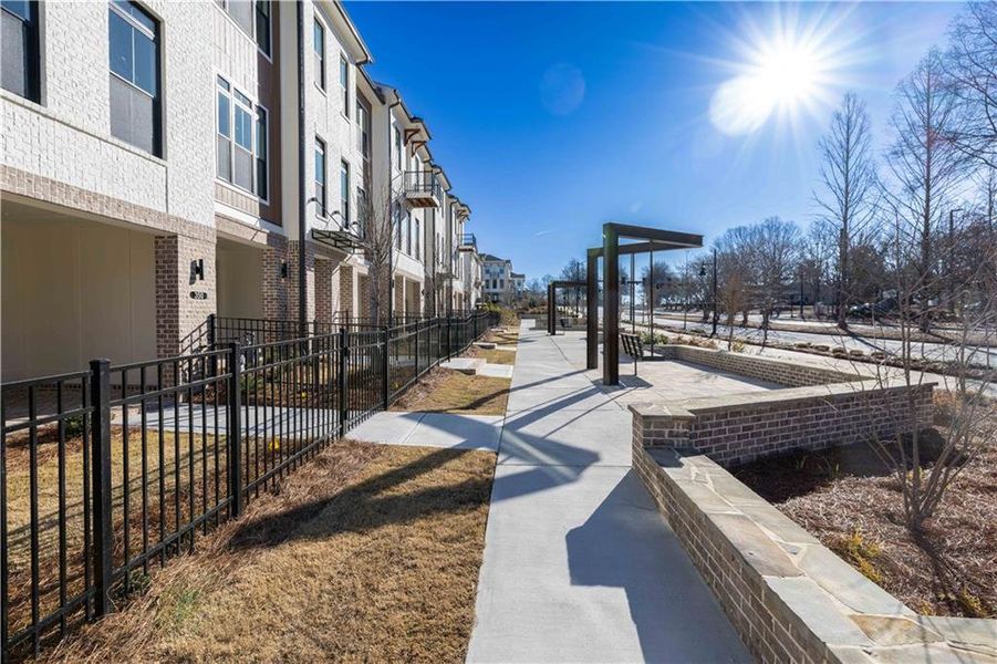 Community amenities in Ecco Park, Alpharetta (Image 44). Community amenities in Ecco Park, Alpharetta (Image 44).