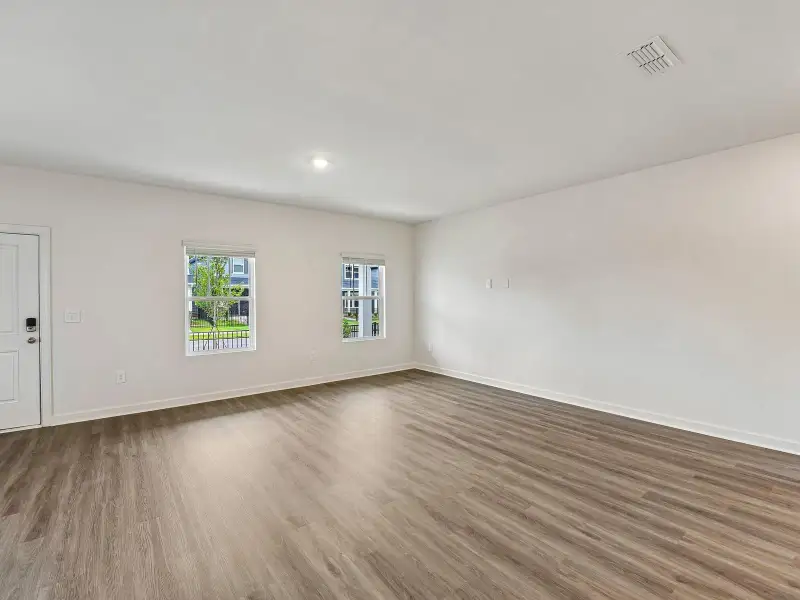 Spacious, unfurnished interior of a new home in Nolen Farm, Gastonia (Image 12). Spacious, unfurnished interior of a new home in Nolen Farm, Gastonia (Image 12).