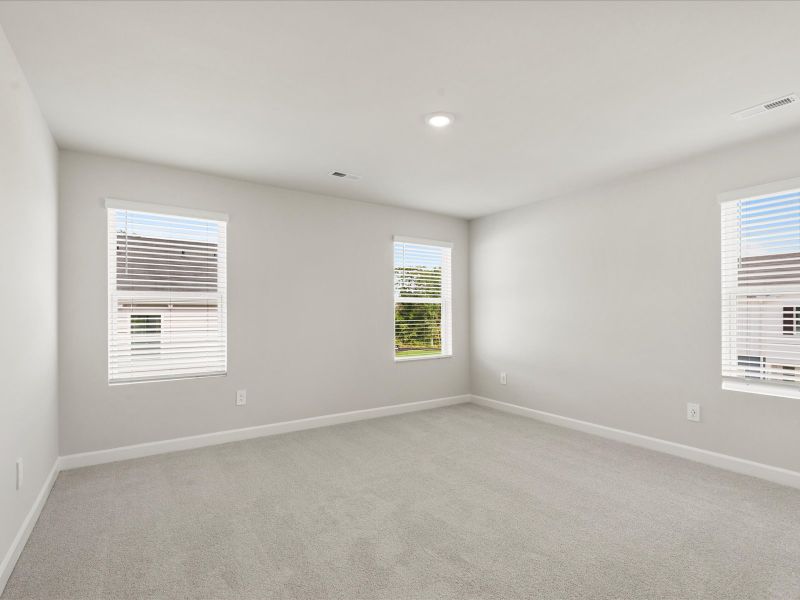 Spacious, unfurnished interior of a new home in Valentine Townes, Greer (Image 14).
