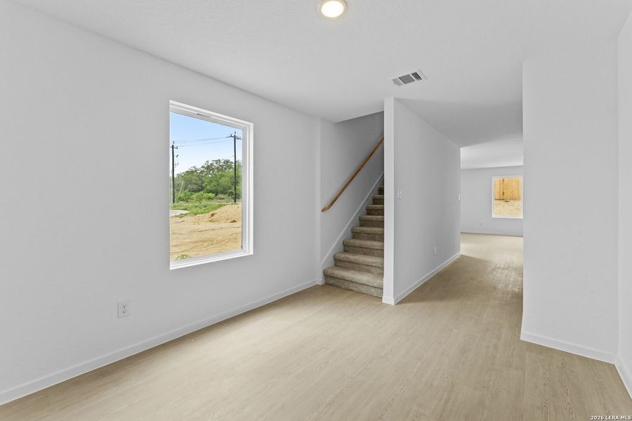 Spacious, unfurnished interior of a new home in Waterwheel, San Antonio (Image 27).