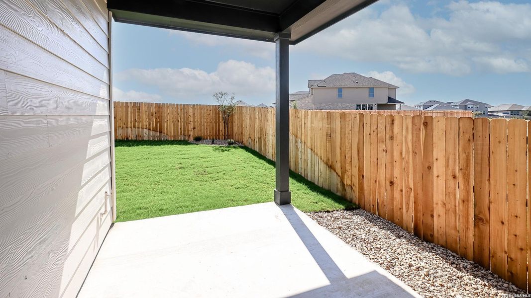 Exterior details and patio area of a home in Legacy at Lake Dunlap, New Braunfels (Image 4).