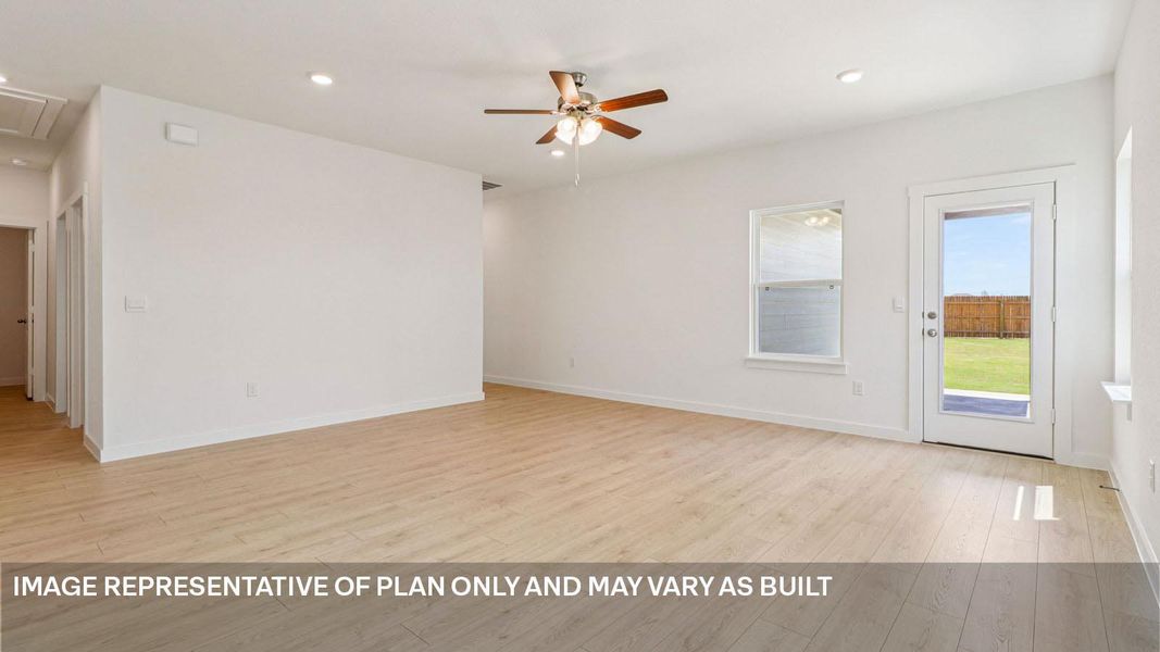 Spacious, unfurnished interior of a new home in Monarch Ranch, Manor (Image 11).