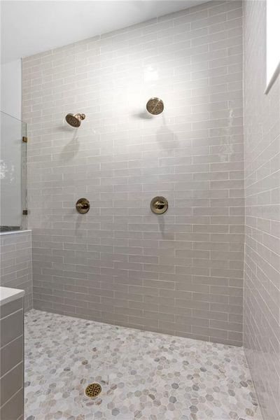 Image 27 of a home in .