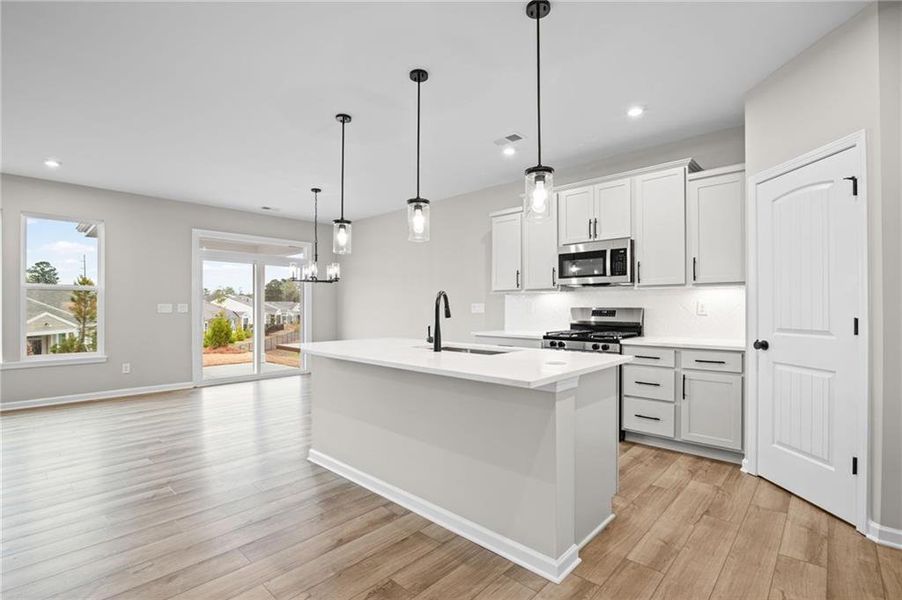 Furnished interior view inside a new home in Laurel Farms, Dallas (Image 11).