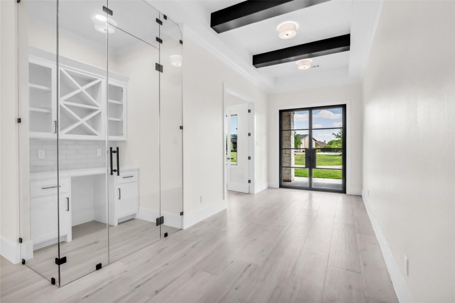 Spacious, unfurnished interior of a new home in , Tomball (Image 37).