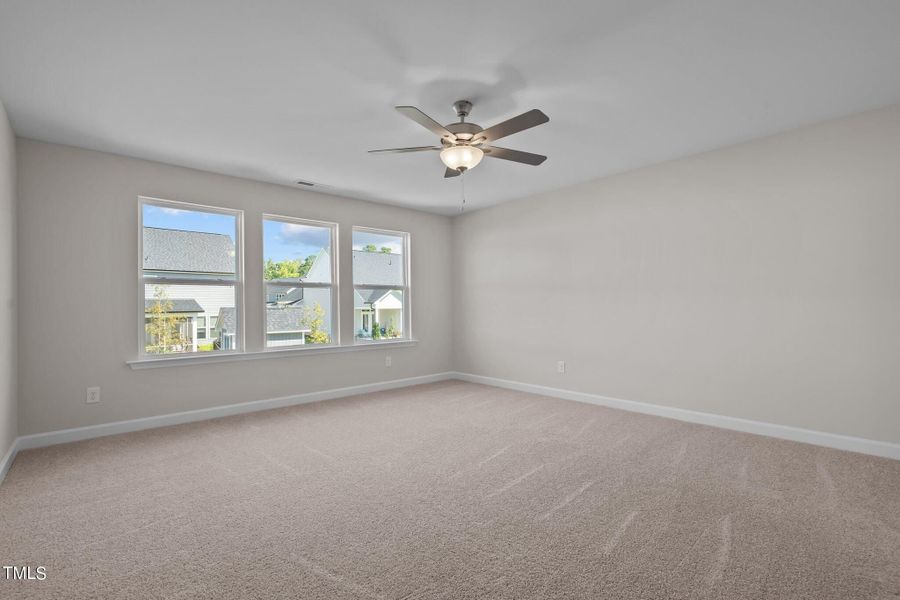 Spacious, unfurnished interior of a new home in Glenmere, Knightdale (Image 128). Spacious, unfurnished interior of a new home in Glenmere, Knightdale (Image 128).