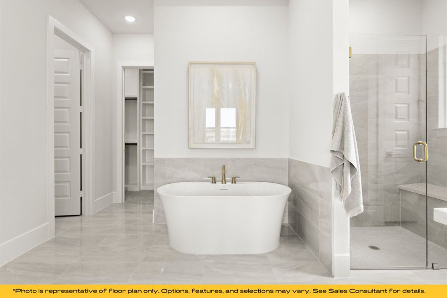 Representative furnished interior of a home built from the St Lucia by Stonefield Homes in Heath Golf and Yacht: Elegante' Series, Heath (Image 17).