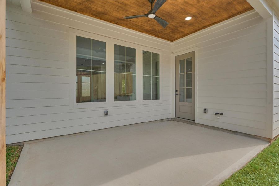 Exterior details and patio area of a home in , Montgomery (Image 28).