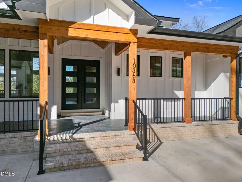 30-web-or-mls-DJI_20251124125425_0019_D