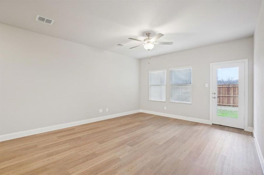 Spacious, unfurnished interior of a new home in Parks at Foster Crossing - Spring Series, Anna (Image 26).