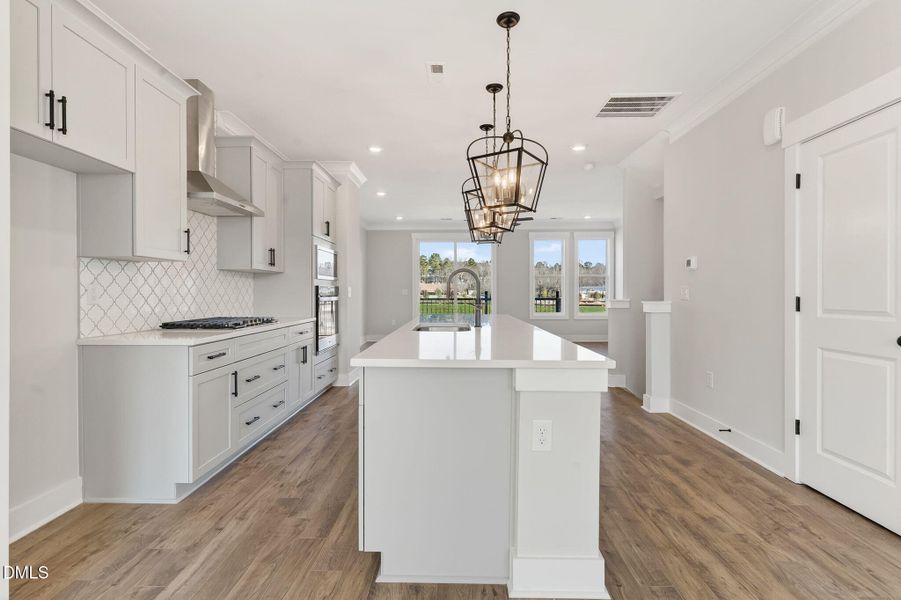 15-web-or-mls-DSC03373 15-web-or-mls-DSC03373