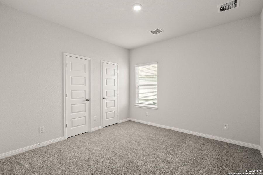 Spacious, unfurnished interior of a new home in Melissa Ranch, San Antonio (Image 23). Spacious, unfurnished interior of a new home in Melissa Ranch, San Antonio (Image 23).