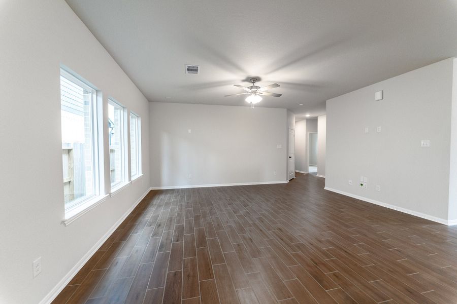 Spacious, unfurnished interior of a new home in Windrose Green, Angleton (Image 13). Spacious, unfurnished interior of a new home in Windrose Green, Angleton (Image 13).