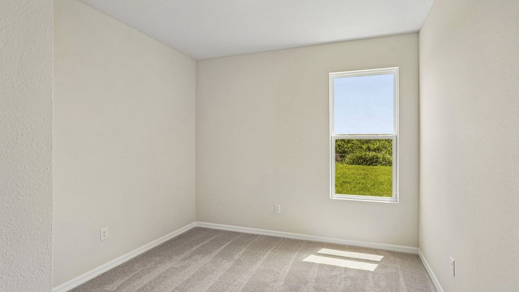 Representative unfurnished interior of a home built from the Hemingway by D.R. Horton in Silverstone North, Palmetto (Image 22).