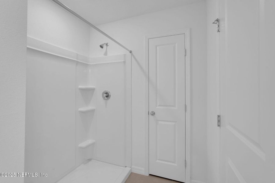 Spacious, unfurnished interior of a new home in Normandy Pines, Jacksonville (Image 18). Spacious, unfurnished interior of a new home in Normandy Pines, Jacksonville (Image 18).