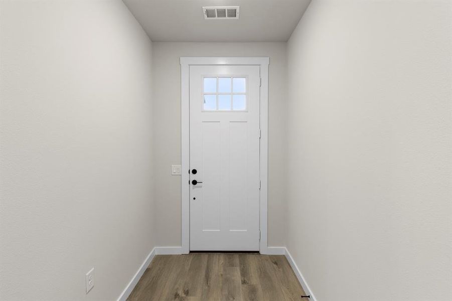 9011 Indianola_2541_Boulder_Entry