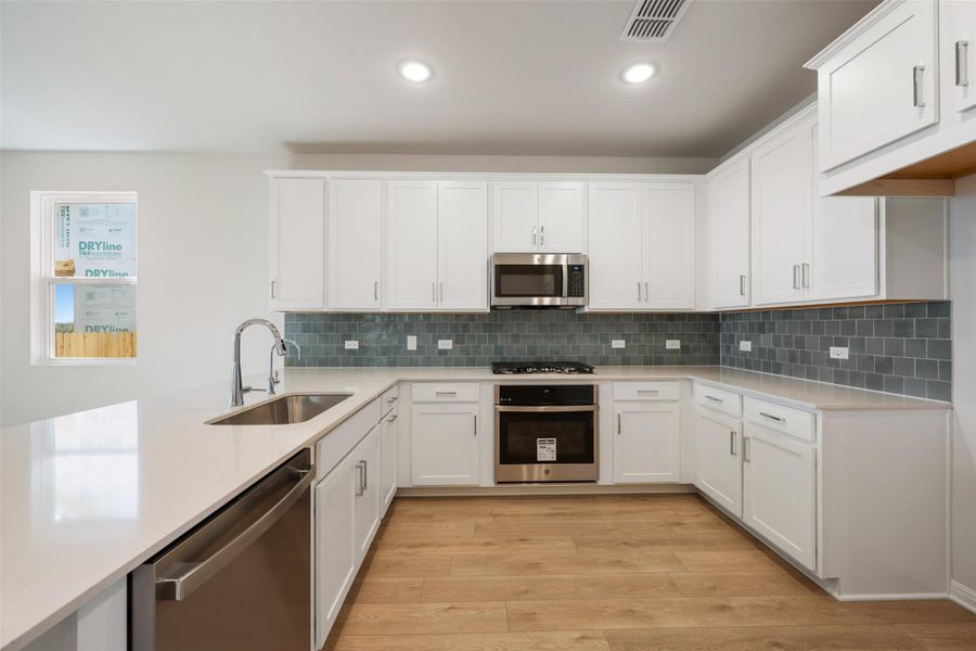 Furnished interior view inside a new home in Patterson Ranch, Georgetown (Image 15). Furnished interior view inside a new home in Patterson Ranch, Georgetown (Image 15).