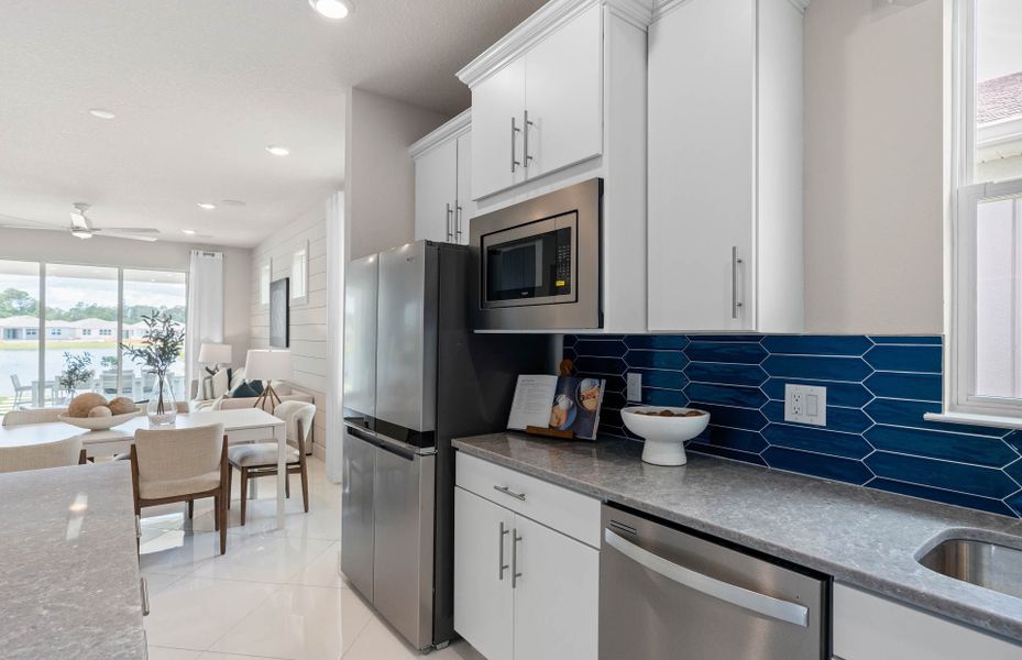 Representative furnished interior of a home built from the Contour by Del Webb in Del Webb Sunbridge, St. Cloud (Image 35).