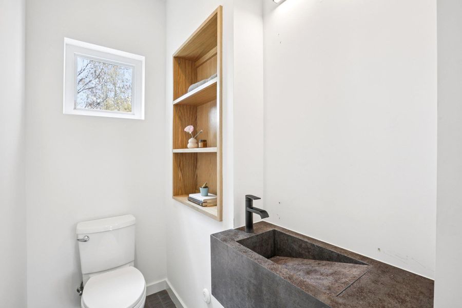 Furnished interior view inside a new home in , Austin (Image 8).