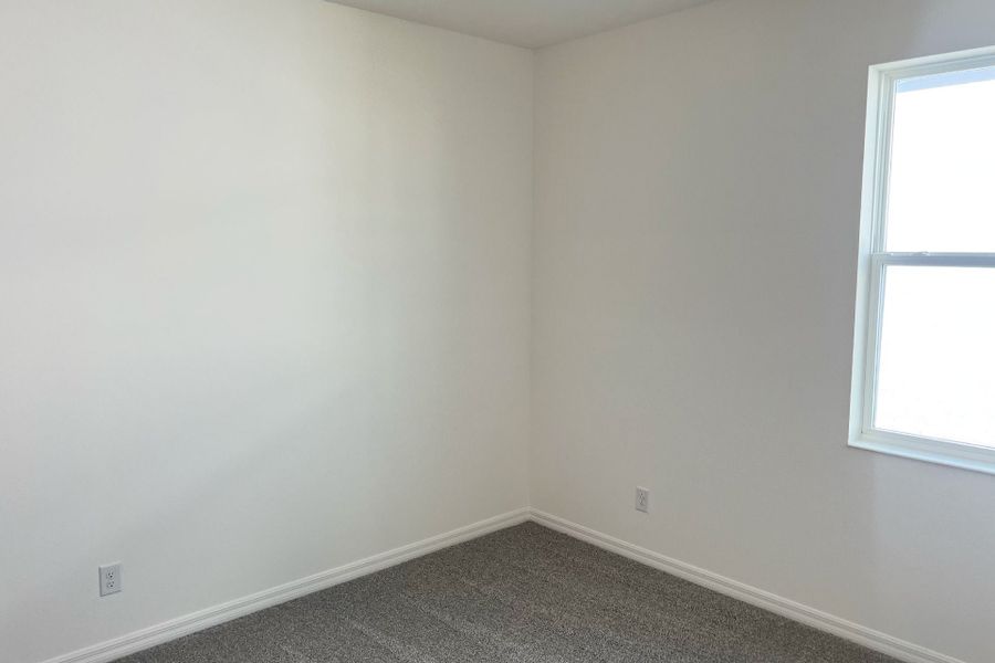 Spacious, unfurnished interior of a new home in Eagletail Landings, Howey-in-the-Hills (Image 12). Spacious, unfurnished interior of a new home in Eagletail Landings, Howey-in-the-Hills (Image 12).