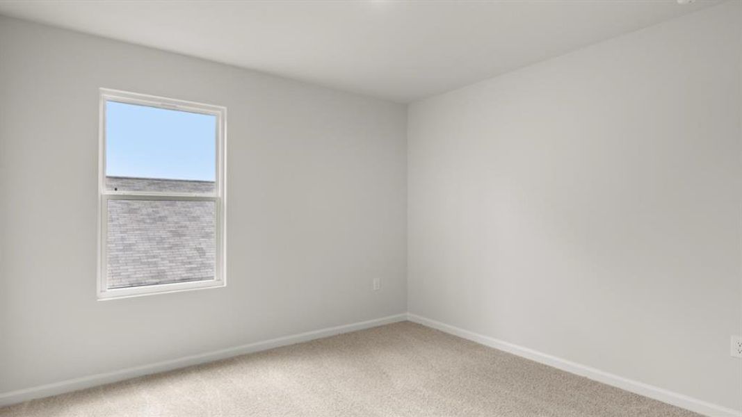 Spacious, unfurnished interior of a new home in Oconee Overlook, Gainesville (Image 14).