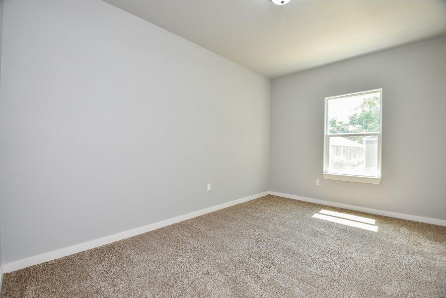 Spacious, unfurnished interior of a new home in , West Columbia (Image 8).