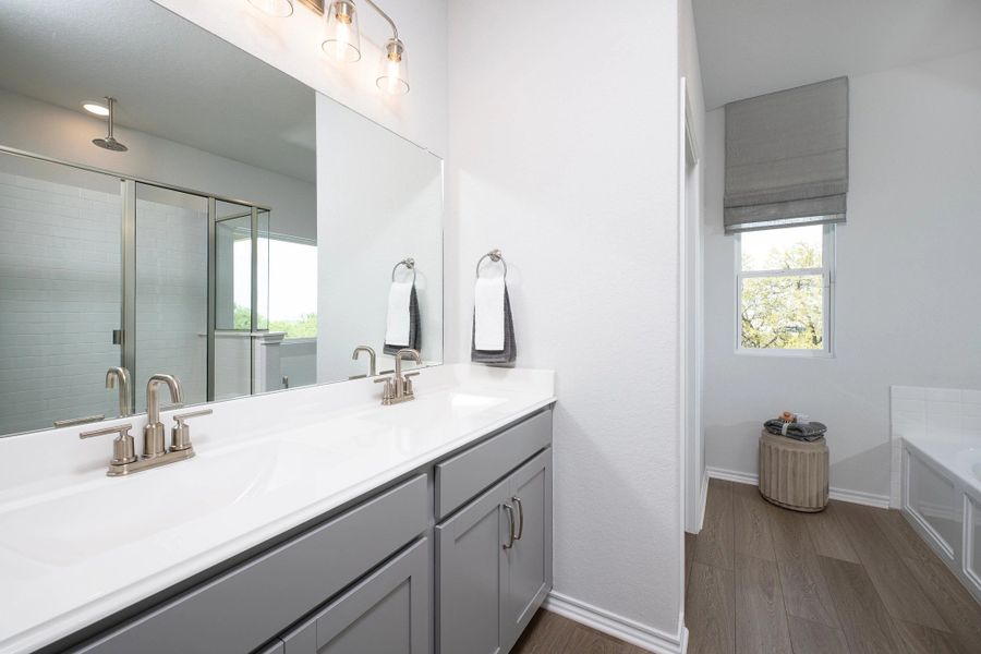 Image 23 representing the Alyssa by Ashton Woods in Hennersby Hollow, San Antonio, TX.