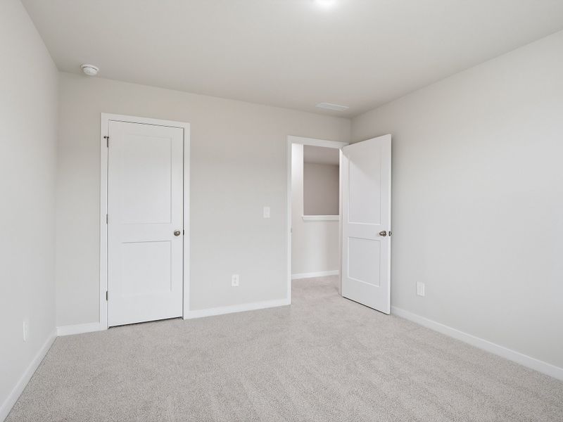 Spacious, unfurnished interior of a new home in Avalon Place - Signature Series, Durham (Image 21). Spacious, unfurnished interior of a new home in Avalon Place - Signature Series, Durham (Image 21).