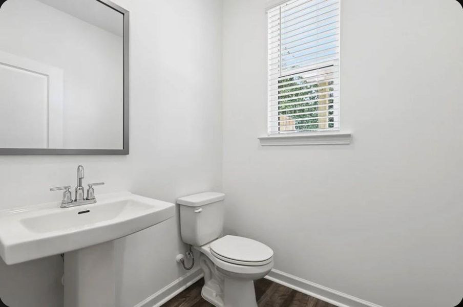 Furnished interior view inside a new home in Alder Creek, Cumming (Image 11).