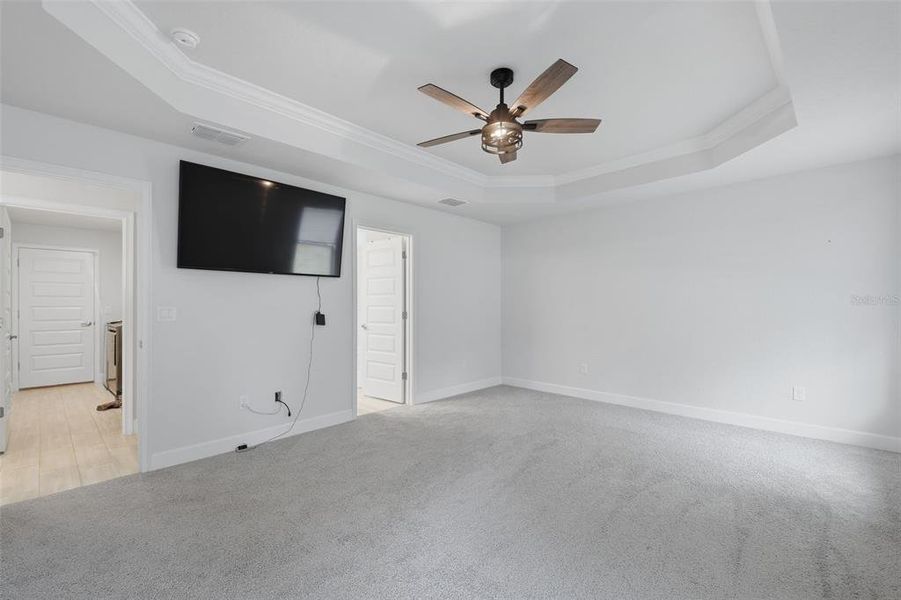 Spacious, unfurnished interior of a new home in Royal Highlands, Weeki Wachee (Image 63).