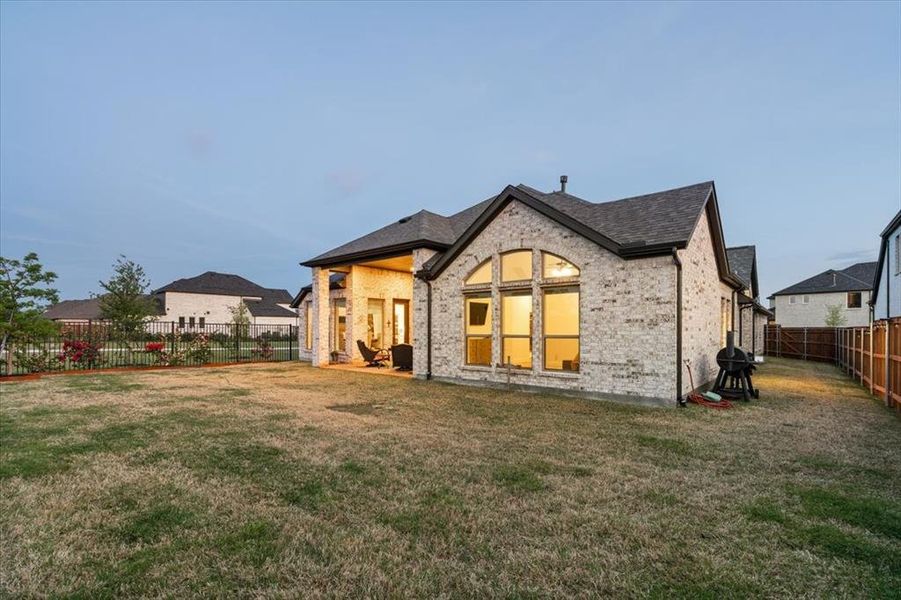 Exterior details and patio area of a home in North Sky, Celina (Image 3).