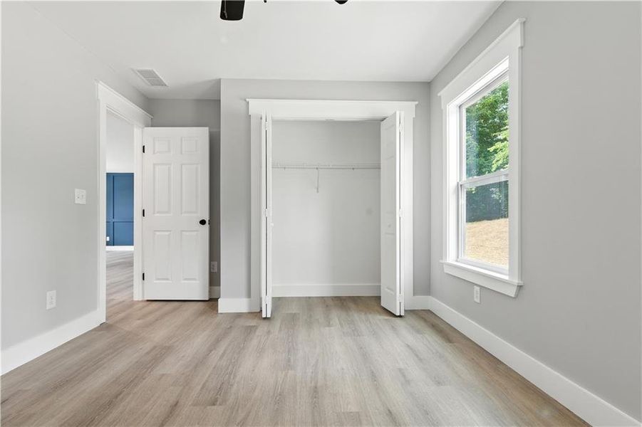 Spacious, unfurnished interior of a new home in , Dallas (Image 18).