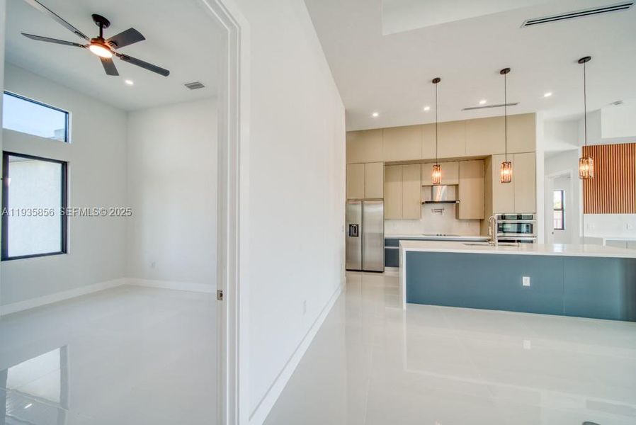 Furnished interior view inside a new home in , Cape Coral (Image 10).