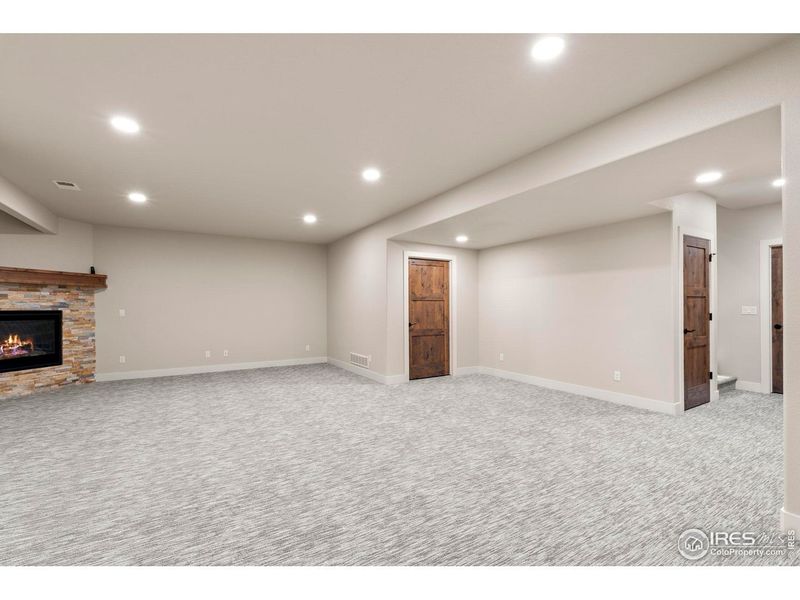 Spacious, unfurnished interior of a new home in , Loveland (Image 31).