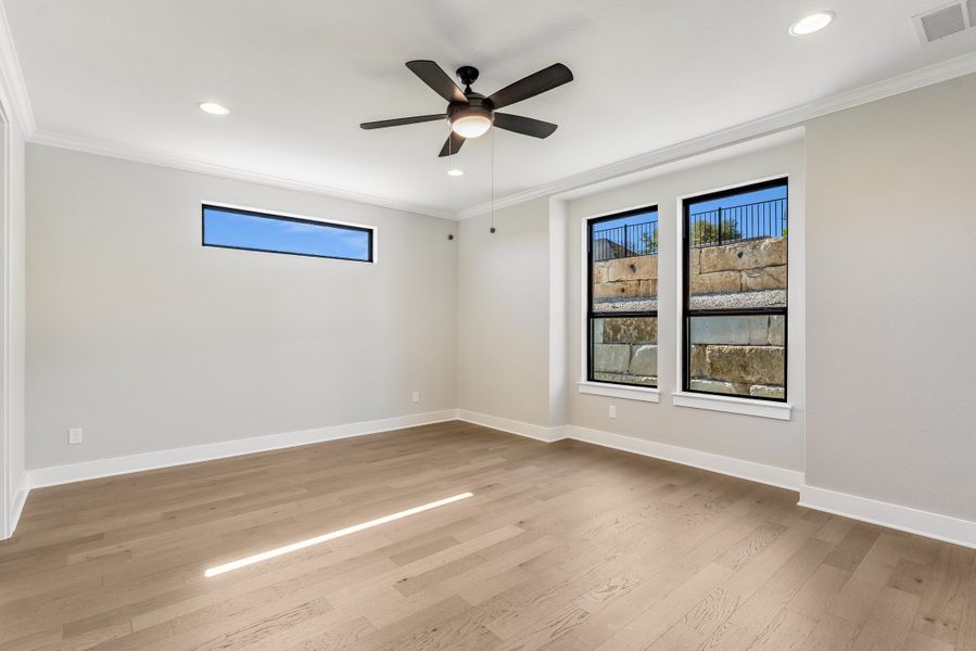Representative unfurnished interior of a home built from the Coronado I by Giddens Homes in Clearwater Ranch, Liberty Hill (Image 129).