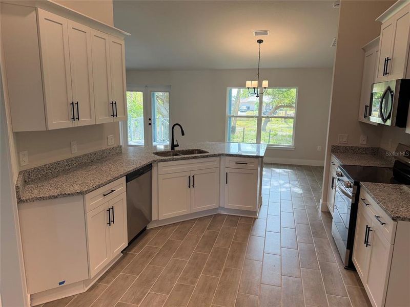 Furnished interior view inside a new home in Port Charlotte, Port Charlotte (Image 5).