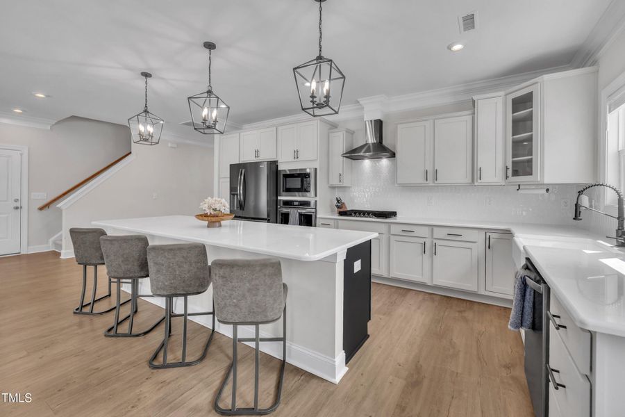 25-1301 Rose Finch-29