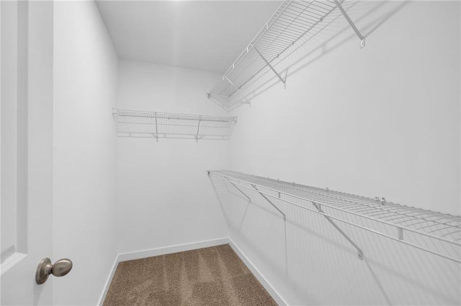 Spacious, unfurnished interior of a new home in , Atlanta (Image 24).
