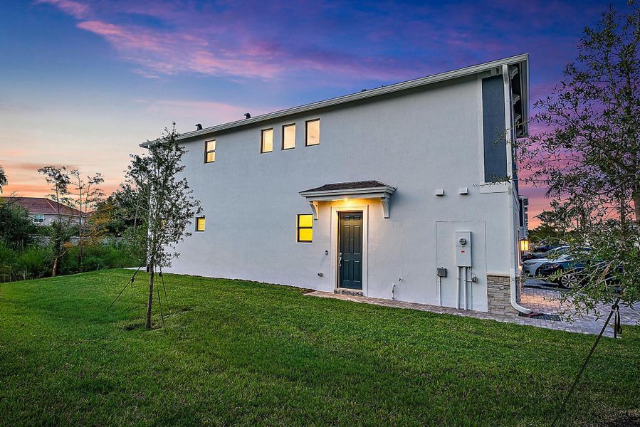 501 SW Sally Way (37)