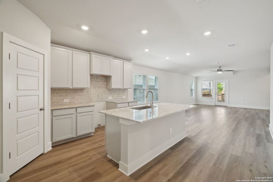 Furnished interior view inside a new home in Thomas Pond, San Antonio (Image 7). Furnished interior view inside a new home in Thomas Pond, San Antonio (Image 7).