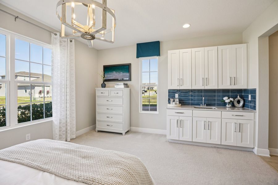 Representative furnished interior of a home built from the Palmer Executive by Risewell Homes in Bargrove Estates, Mount Dora (Image 31).