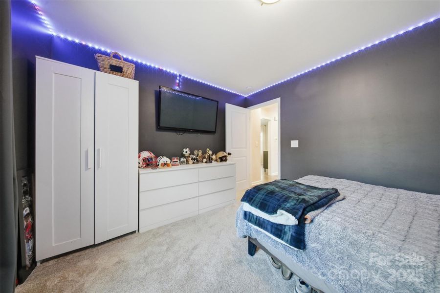 Image 25 of a home in . Image 25 of a home in .