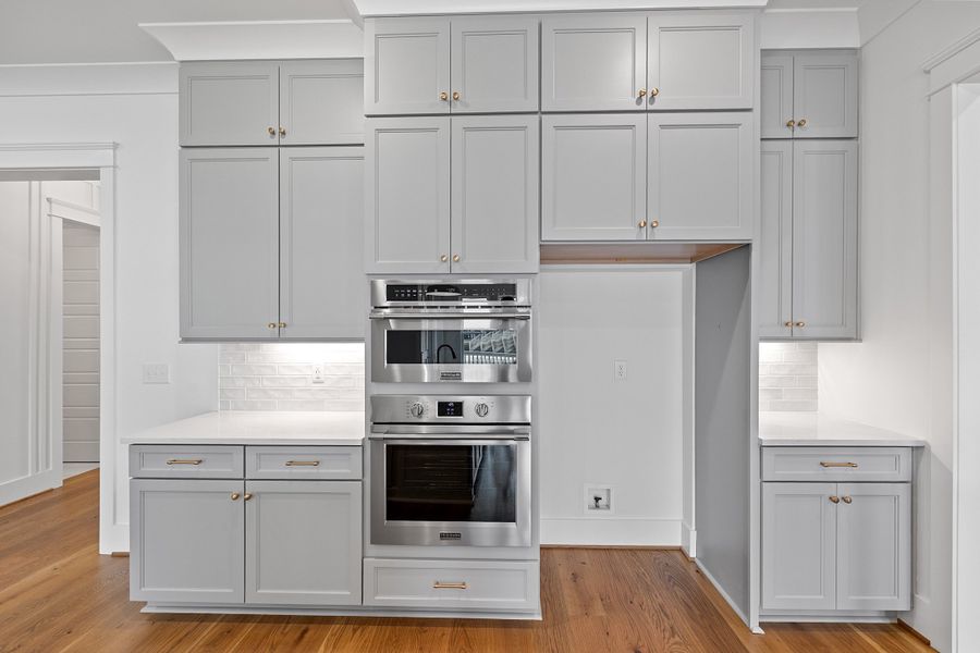 Representative furnished interior of a home built from the The Emerson by RobuckHomes in Stonehenge, Raleigh (Image 115).