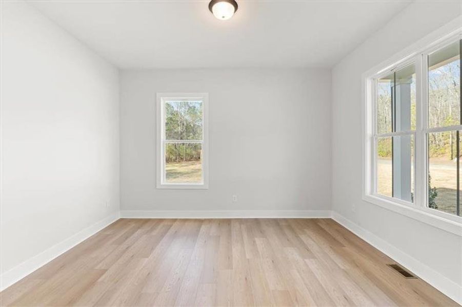 Spacious, unfurnished interior of a new home in , Rome (Image 22).
