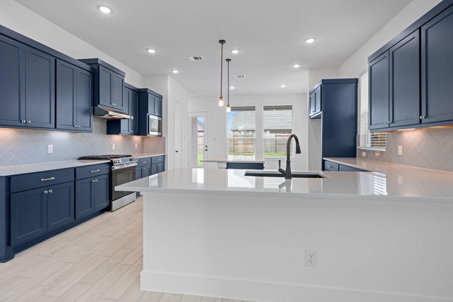 Photos are REPRESENTATIVE of the home /floor plan and are NOT of the actual home.  Selections, features, and room options may vary.